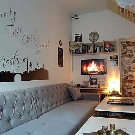 Taso's House Hotel